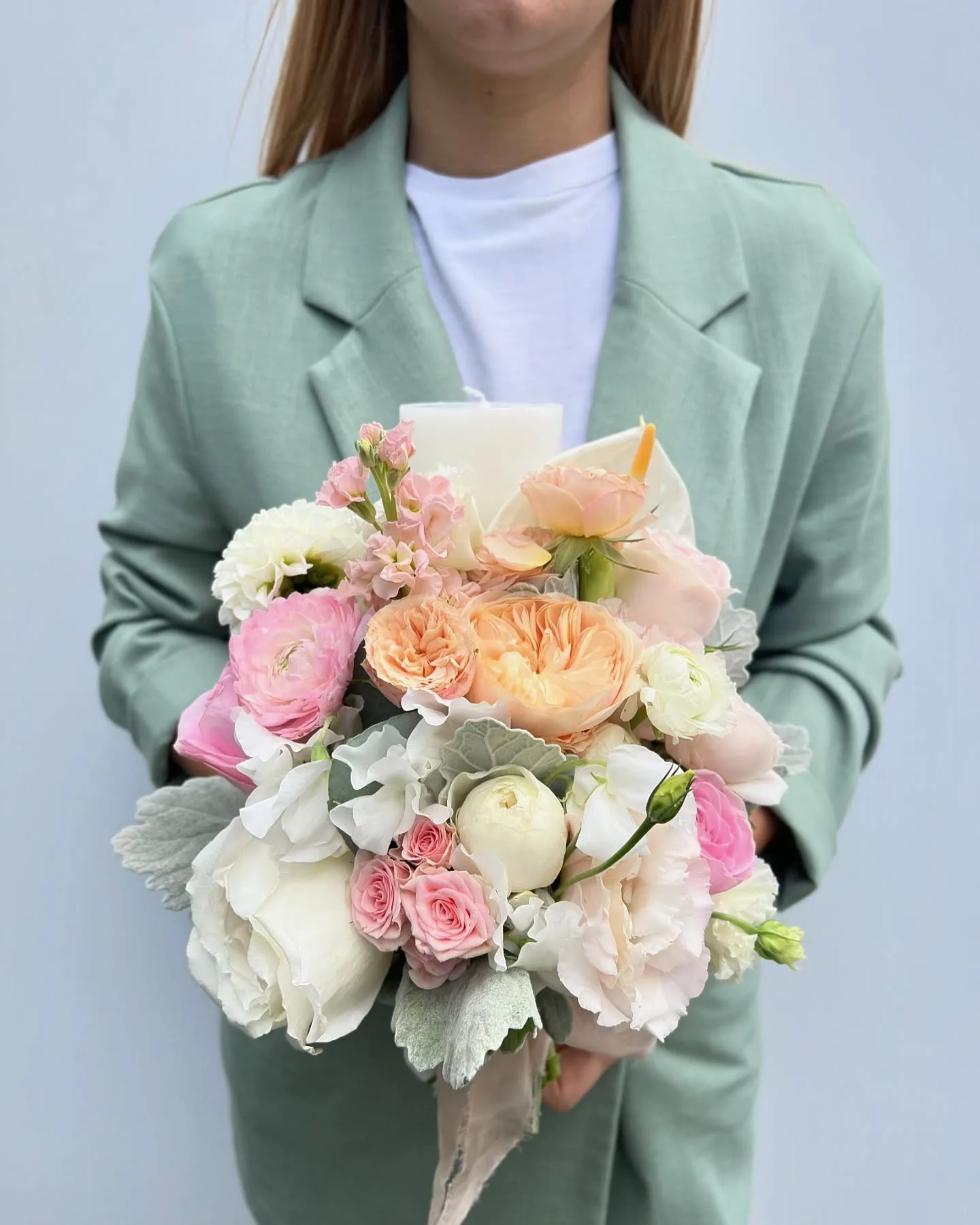 Buchet pastel cu trandafiri David Austin